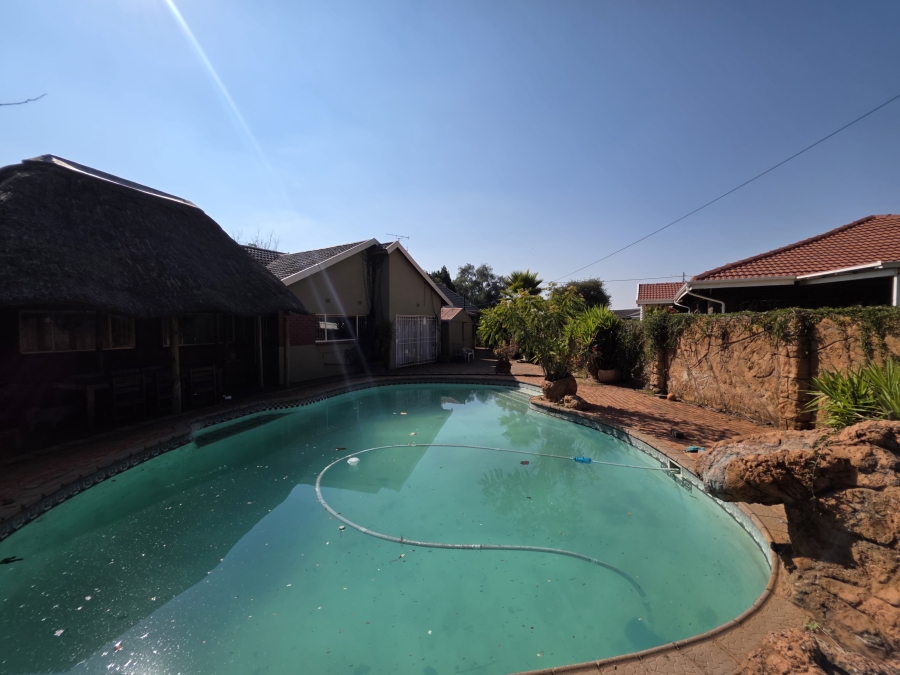 3 Bedroom Property for Sale in Edelweiss Gauteng