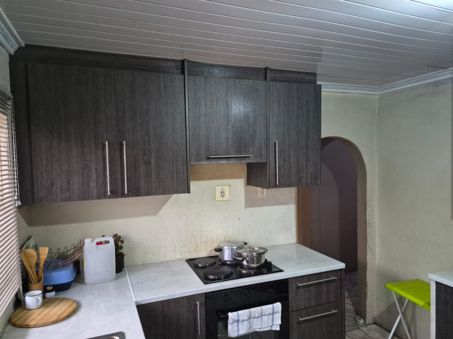 2 Bedroom Property for Sale in Tsakane Gauteng
