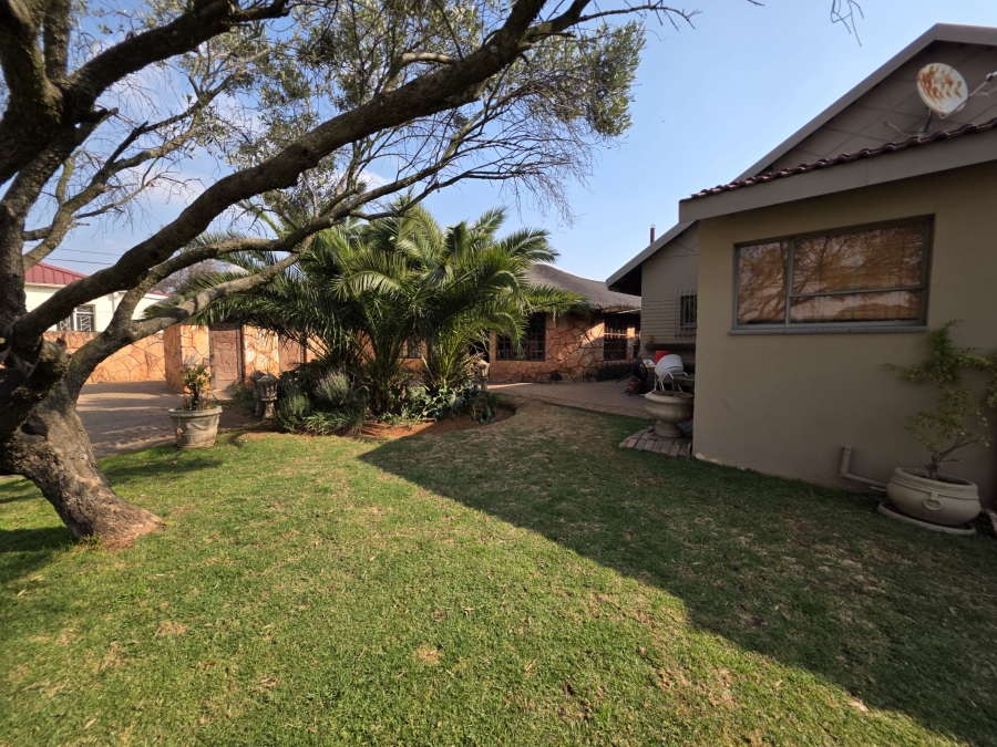 4 Bedroom Property for Sale in Casseldale Gauteng