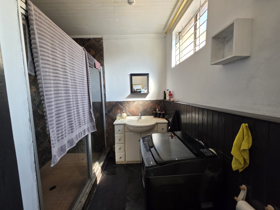 4 Bedroom Property for Sale in Casseldale Gauteng