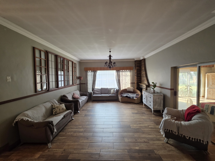 4 Bedroom Property for Sale in Casseldale Gauteng