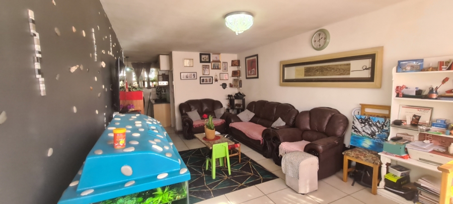 2 Bedroom Property for Sale in Eastleigh Gauteng