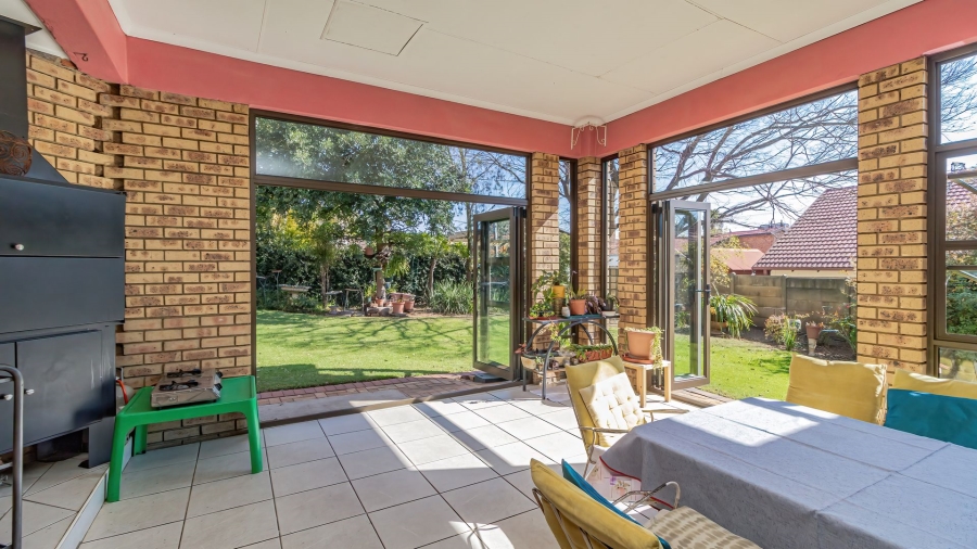4 Bedroom Property for Sale in Edleen Gauteng