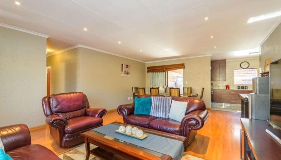 3 Bedroom Property for Sale in Terenure Gauteng