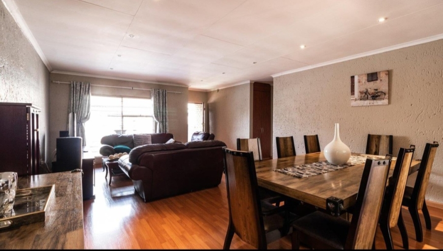 3 Bedroom Property for Sale in Terenure Gauteng