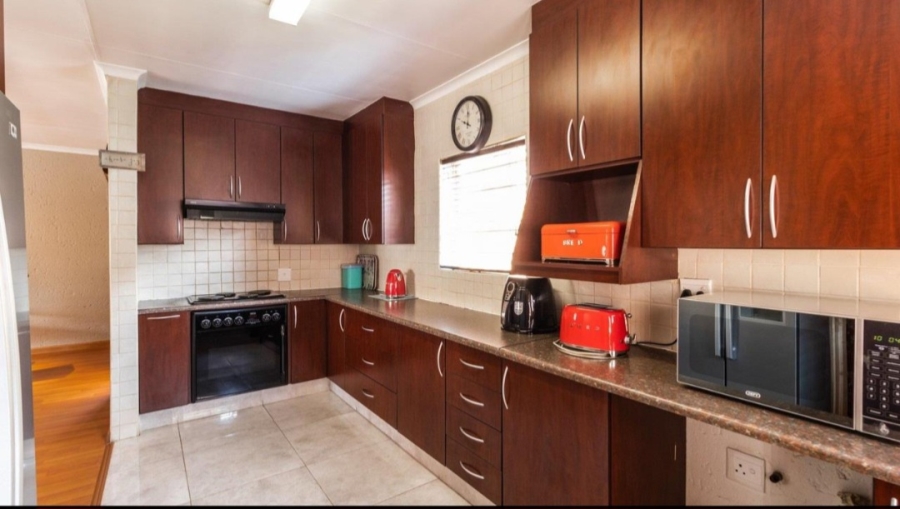 3 Bedroom Property for Sale in Terenure Gauteng