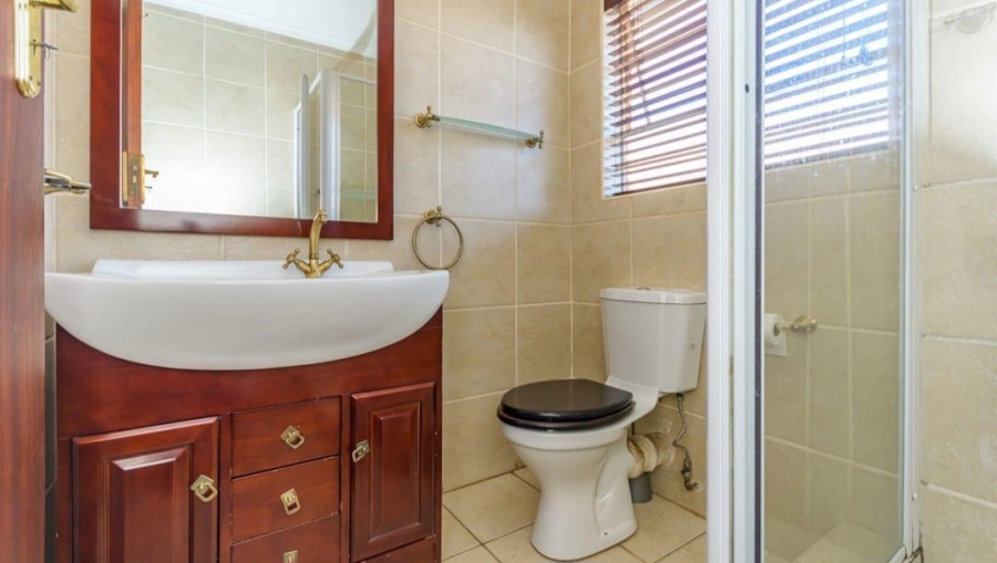 3 Bedroom Property for Sale in Terenure Gauteng