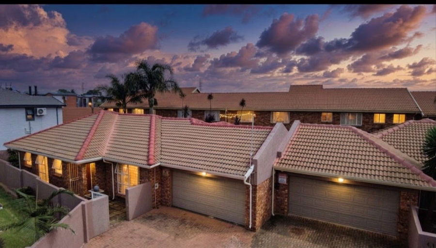 3 Bedroom Property for Sale in Terenure Gauteng