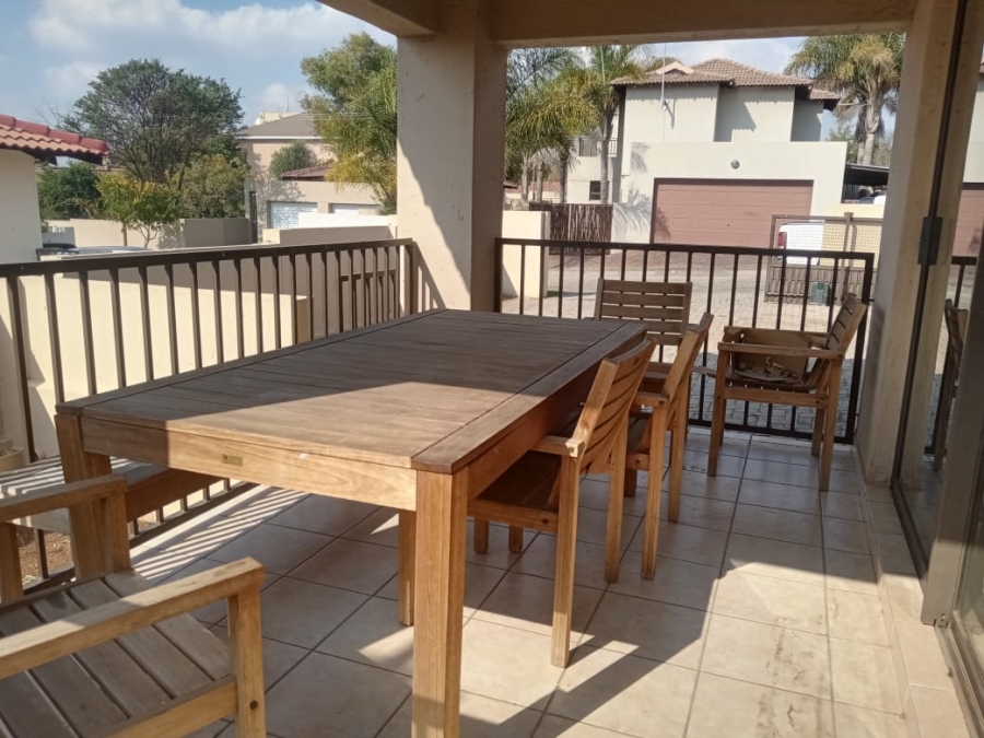 To Let 3 Bedroom Property for Rent in Greengate Gauteng