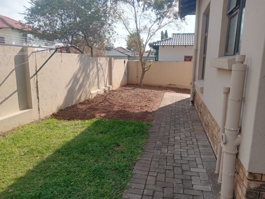 To Let 3 Bedroom Property for Rent in Greengate Gauteng