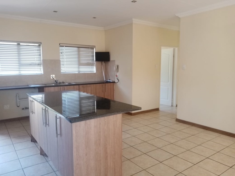 To Let 3 Bedroom Property for Rent in Greengate Gauteng