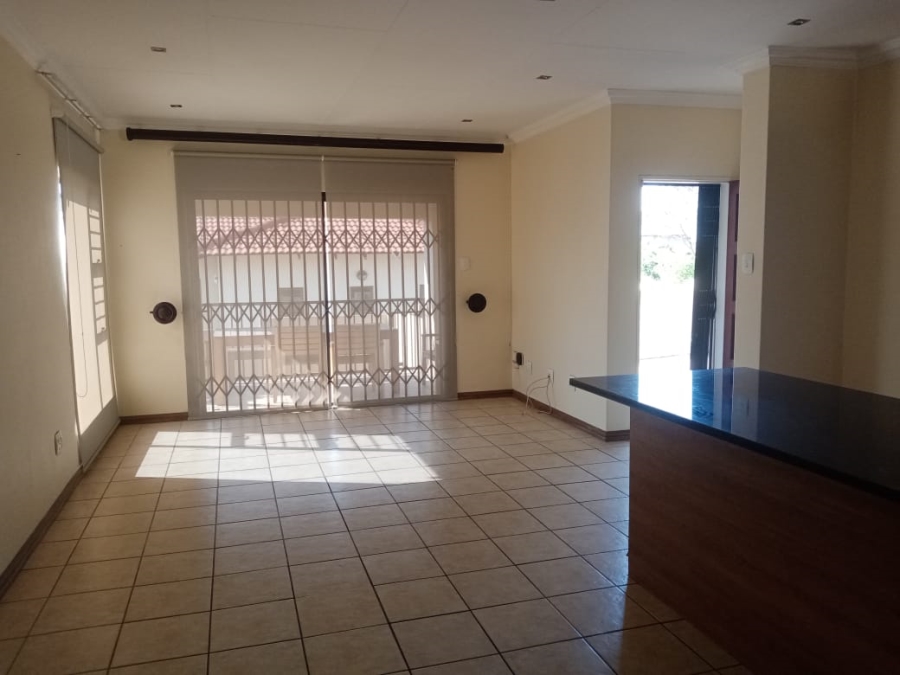To Let 3 Bedroom Property for Rent in Greengate Gauteng
