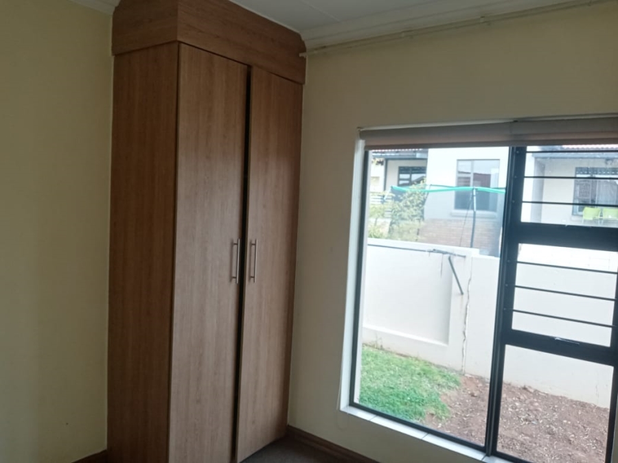 To Let 3 Bedroom Property for Rent in Greengate Gauteng