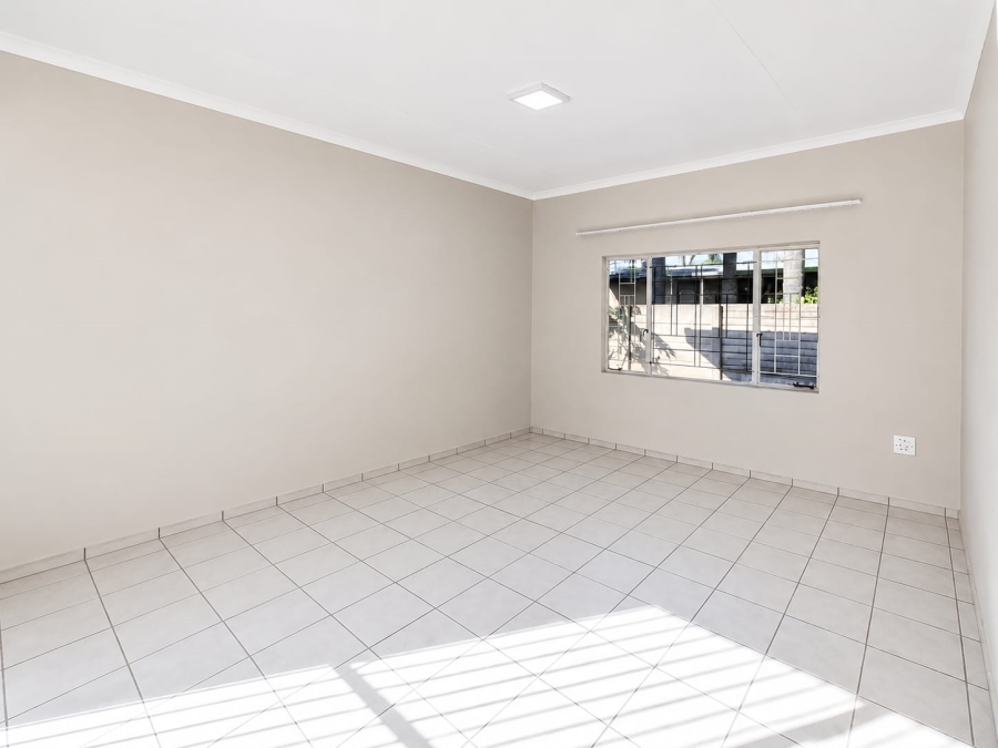 4 Bedroom Property for Sale in Les Marais Gauteng
