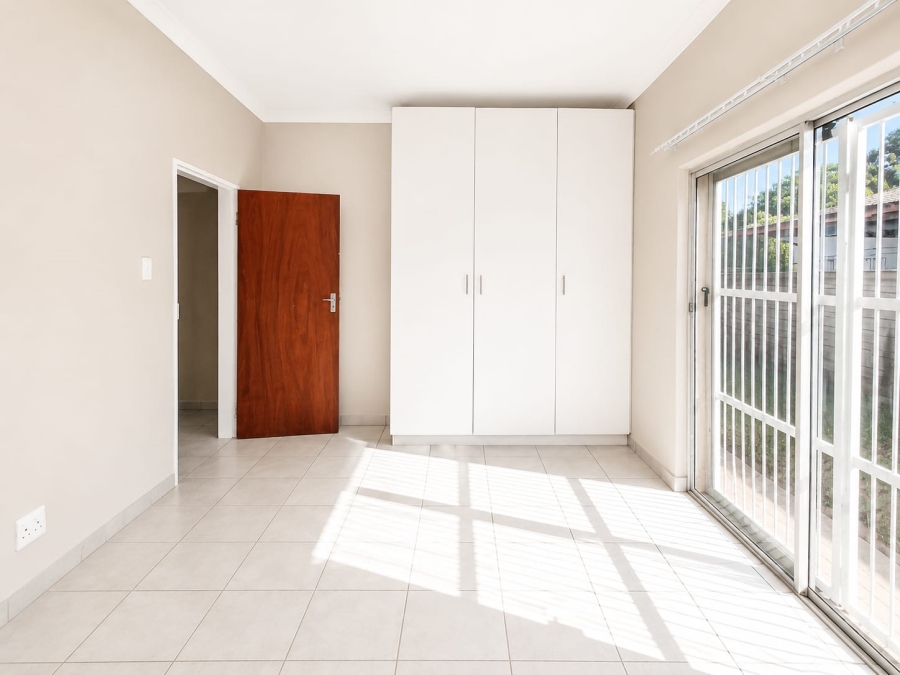 4 Bedroom Property for Sale in Les Marais Gauteng