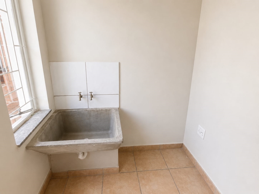 4 Bedroom Property for Sale in Les Marais Gauteng