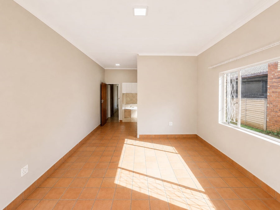 4 Bedroom Property for Sale in Les Marais Gauteng