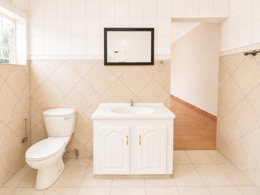 4 Bedroom Property for Sale in Les Marais Gauteng
