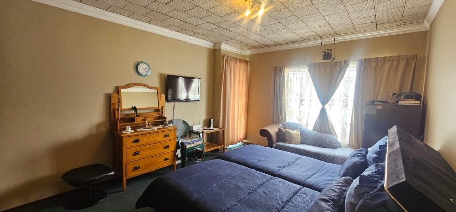 4 Bedroom Property for Sale in Eersterust Gauteng