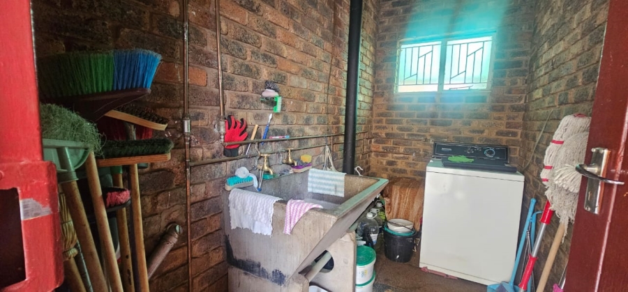 4 Bedroom Property for Sale in Eersterust Gauteng
