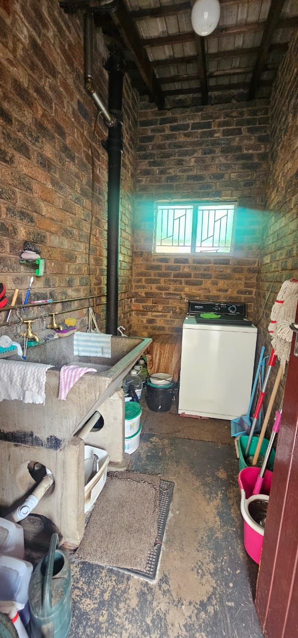 4 Bedroom Property for Sale in Eersterust Gauteng