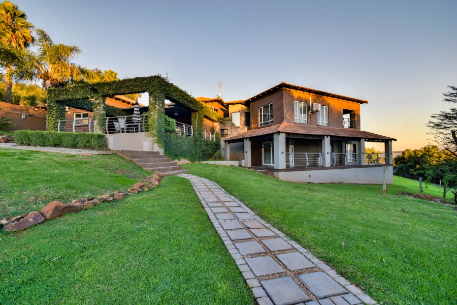 7 Bedroom Property for Sale in Mooikloof Equestrian Estate Gauteng
