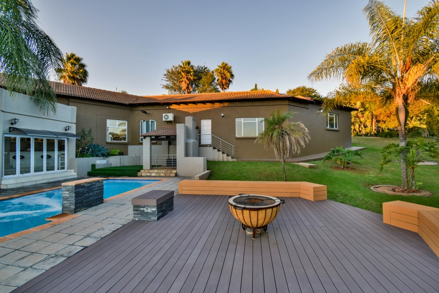 7 Bedroom Property for Sale in Mooikloof Equestrian Estate Gauteng