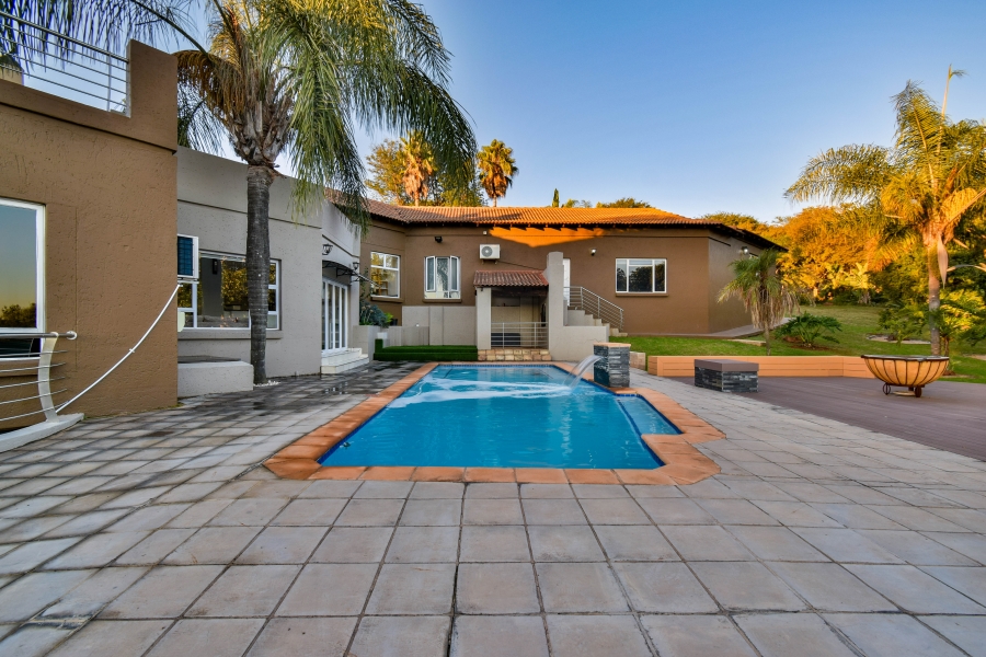 7 Bedroom Property for Sale in Mooikloof Equestrian Estate Gauteng
