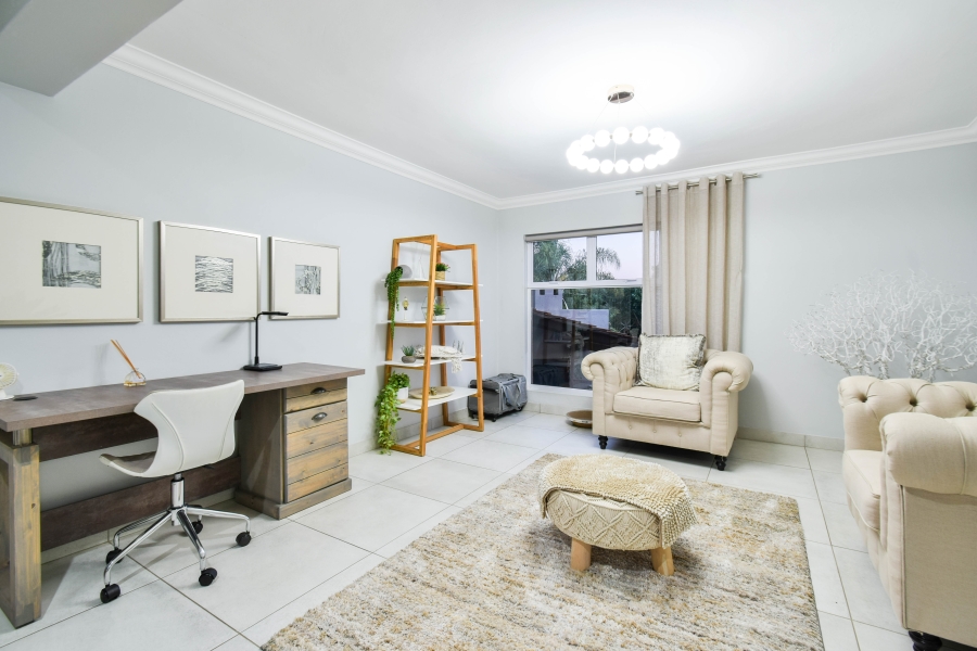 7 Bedroom Property for Sale in Mooikloof Equestrian Estate Gauteng