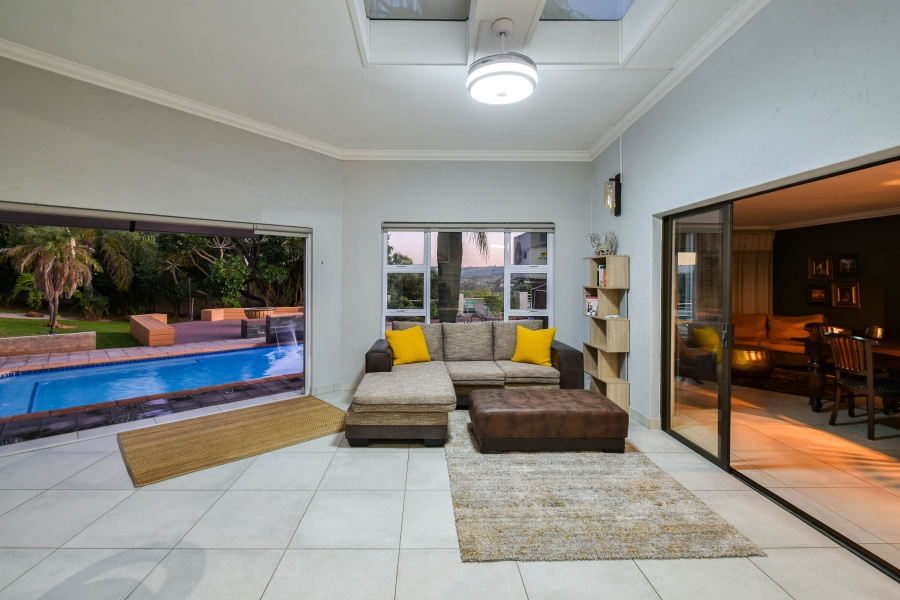 7 Bedroom Property for Sale in Mooikloof Equestrian Estate Gauteng