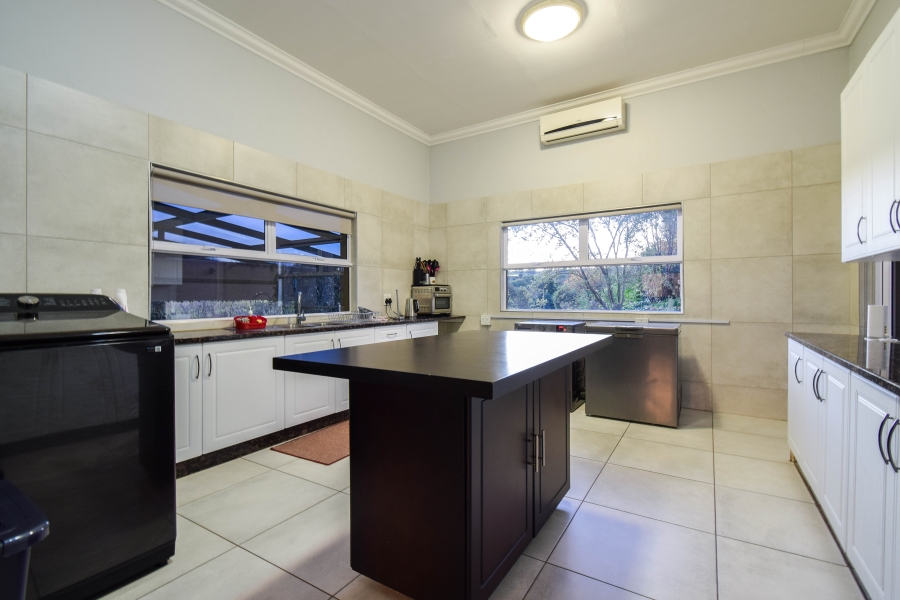 7 Bedroom Property for Sale in Mooikloof Equestrian Estate Gauteng
