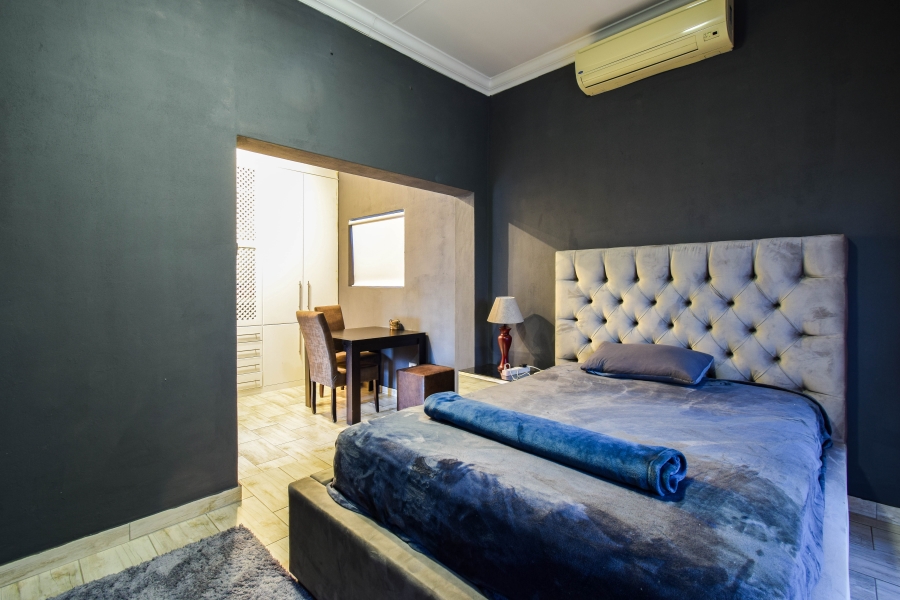 7 Bedroom Property for Sale in Mooikloof Equestrian Estate Gauteng
