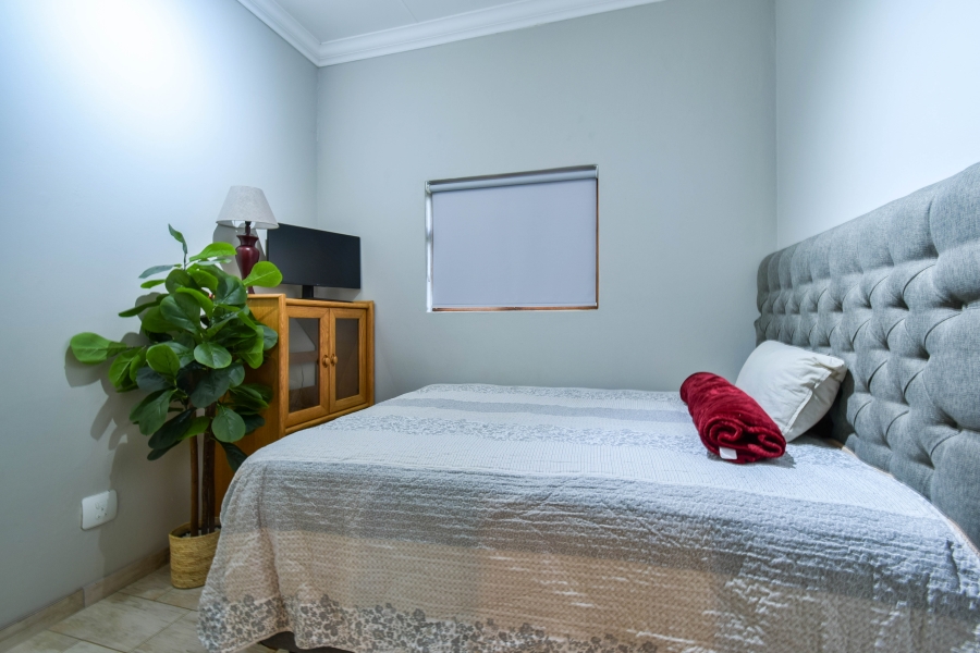 7 Bedroom Property for Sale in Mooikloof Equestrian Estate Gauteng