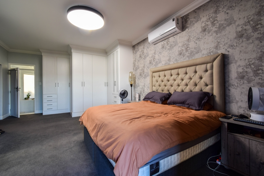 7 Bedroom Property for Sale in Mooikloof Equestrian Estate Gauteng