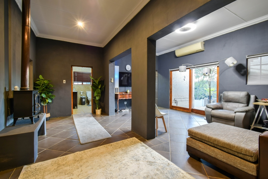 7 Bedroom Property for Sale in Mooikloof Equestrian Estate Gauteng