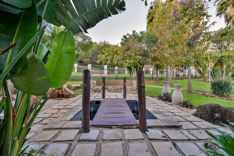 7 Bedroom Property for Sale in Mooikloof Equestrian Estate Gauteng