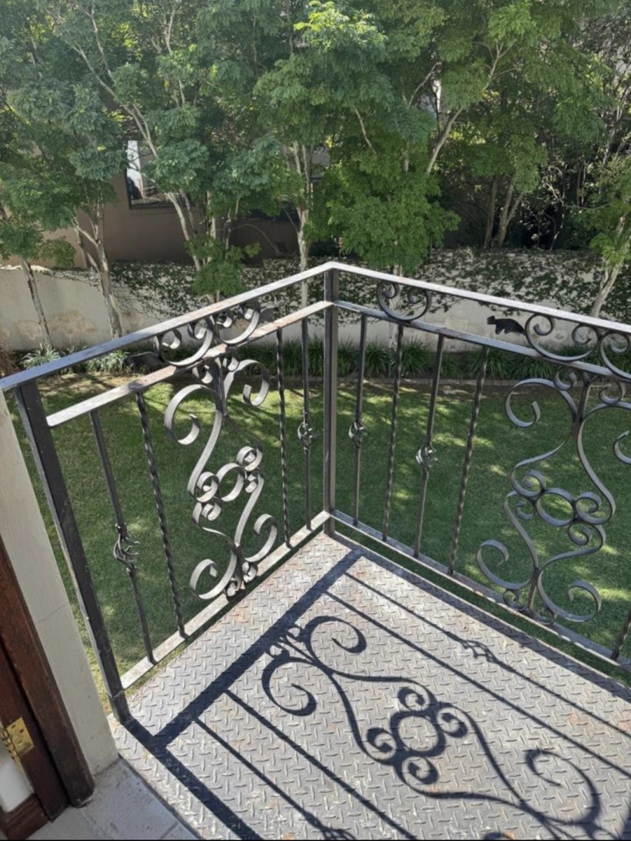 To Let 4 Bedroom Property for Rent in Kyalami Gauteng