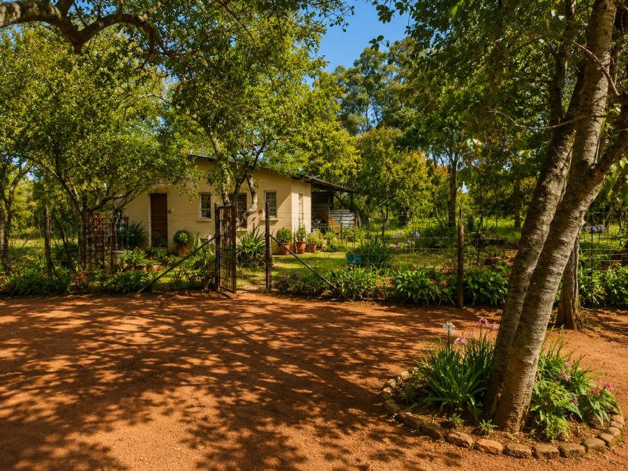4 Bedroom Property for Sale in Vasfontein AH Gauteng