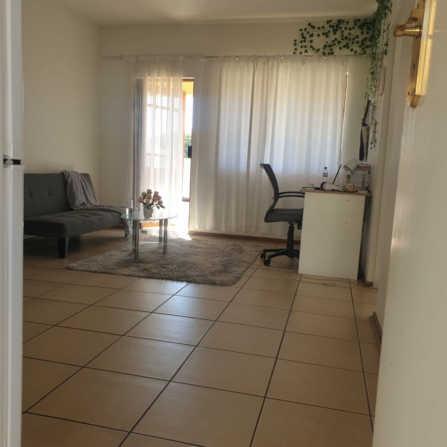 1 Bedroom Property for Sale in Hesteapark Gauteng