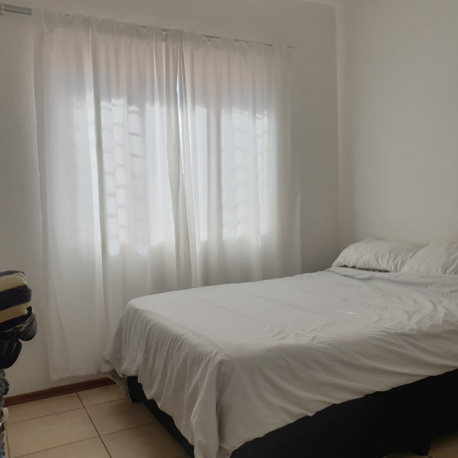1 Bedroom Property for Sale in Hesteapark Gauteng