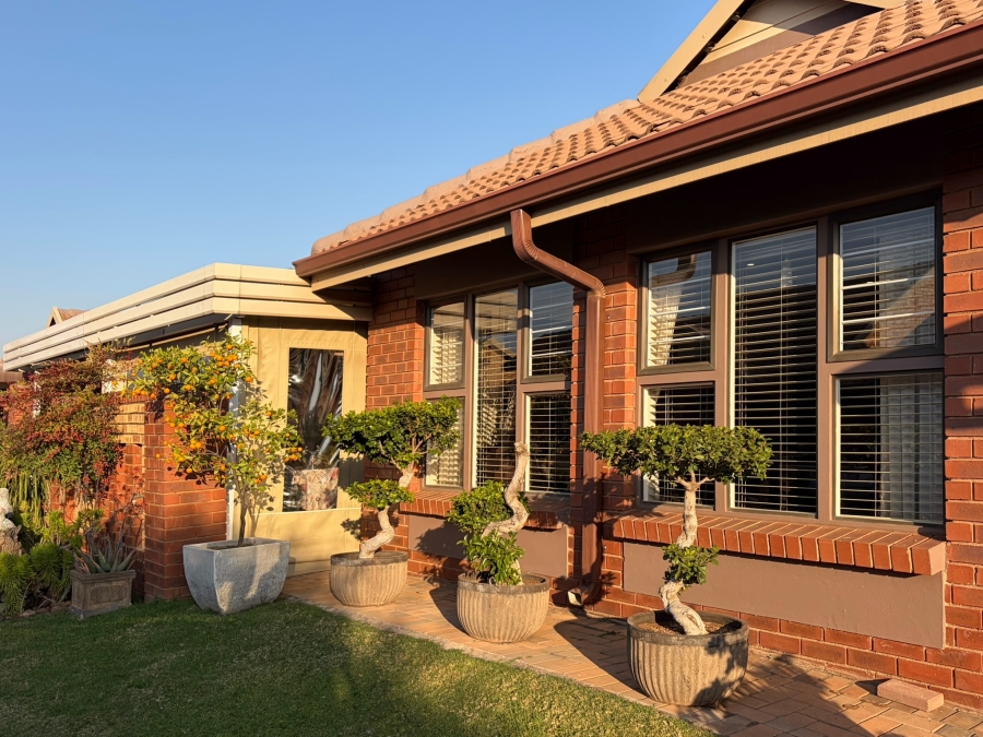 3 Bedroom Property for Sale in Montana Tuine Gauteng