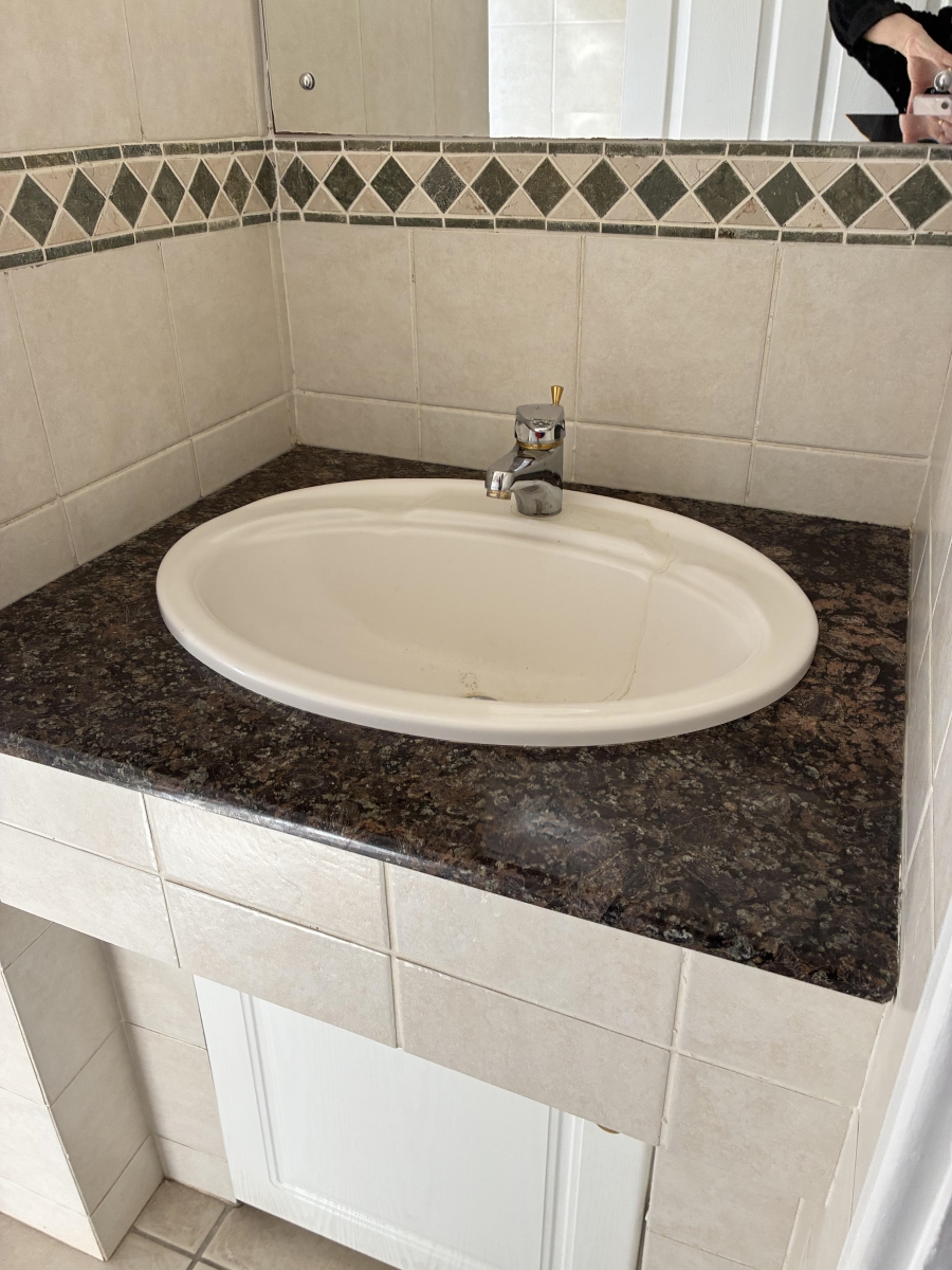 4 Bedroom Property for Sale in Woodhill Estate Gauteng