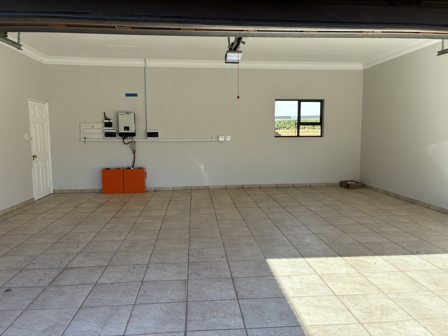 4 Bedroom Property for Sale in Woodhill Estate Gauteng