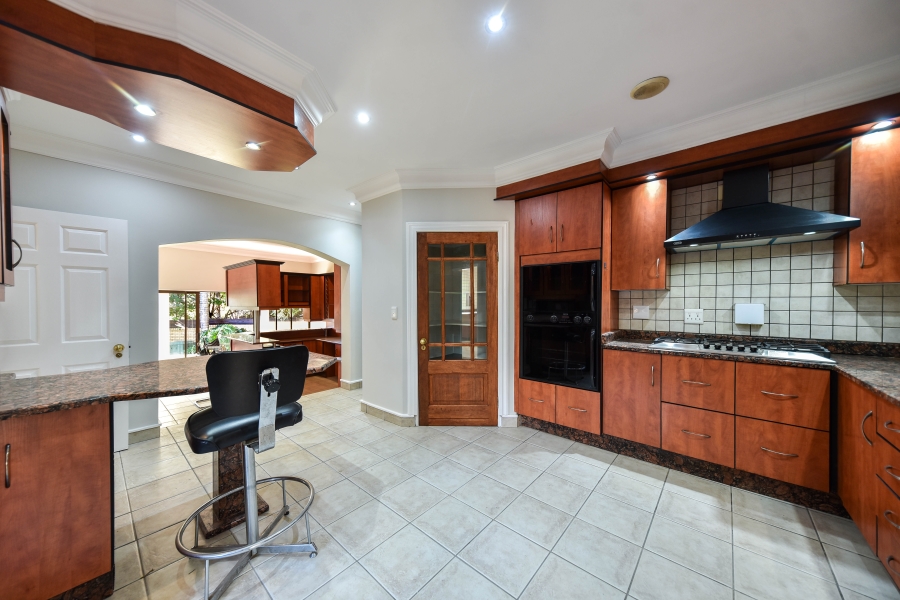 4 Bedroom Property for Sale in Woodhill Estate Gauteng