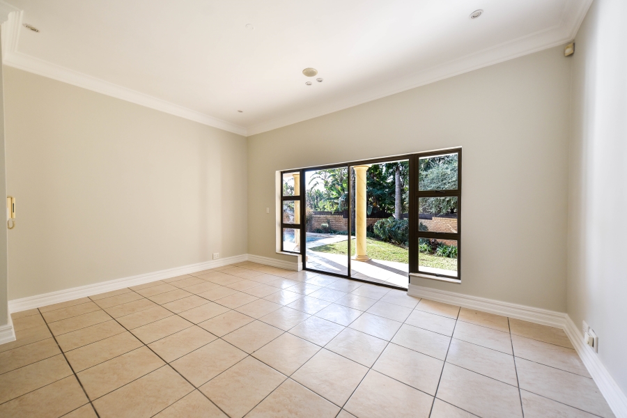4 Bedroom Property for Sale in Woodhill Estate Gauteng