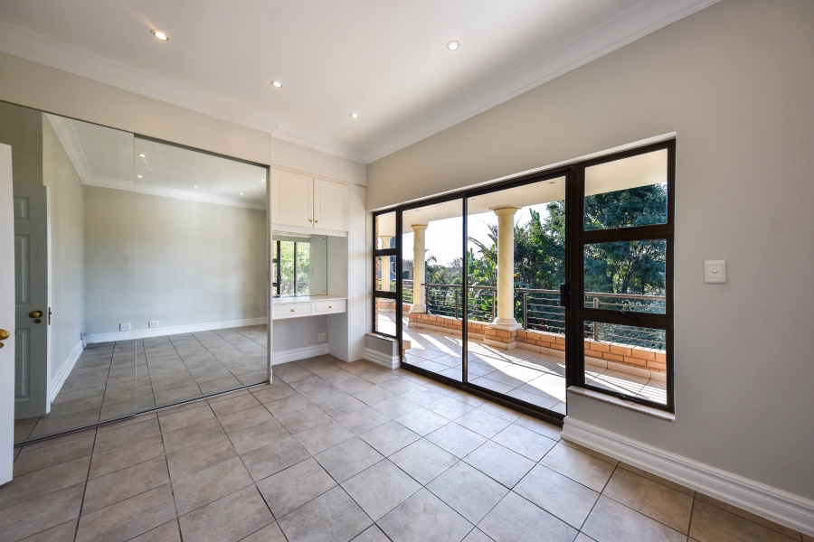 4 Bedroom Property for Sale in Woodhill Estate Gauteng