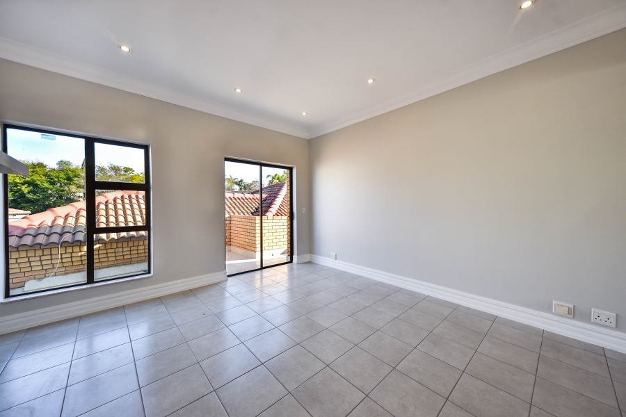 4 Bedroom Property for Sale in Woodhill Estate Gauteng