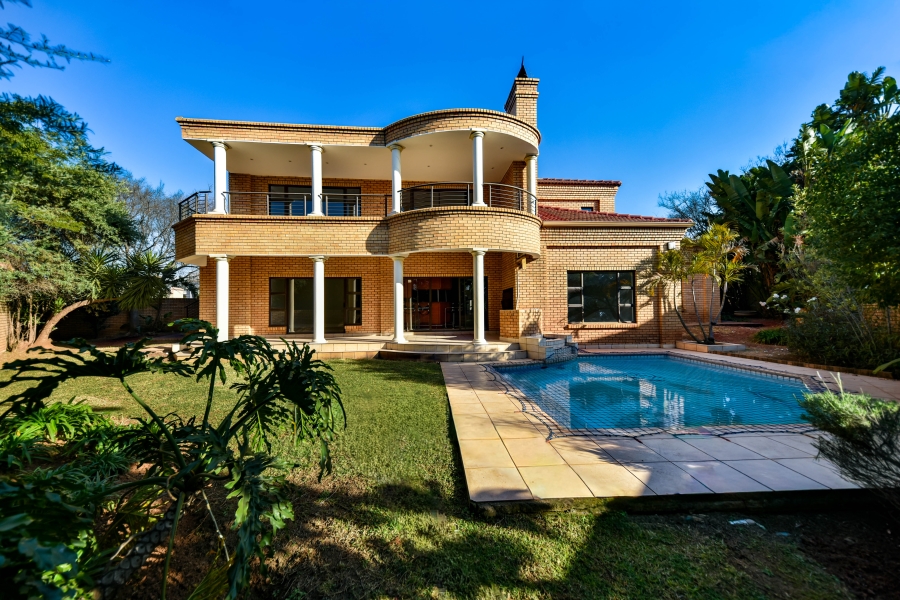 4 Bedroom Property for Sale in Woodhill Estate Gauteng