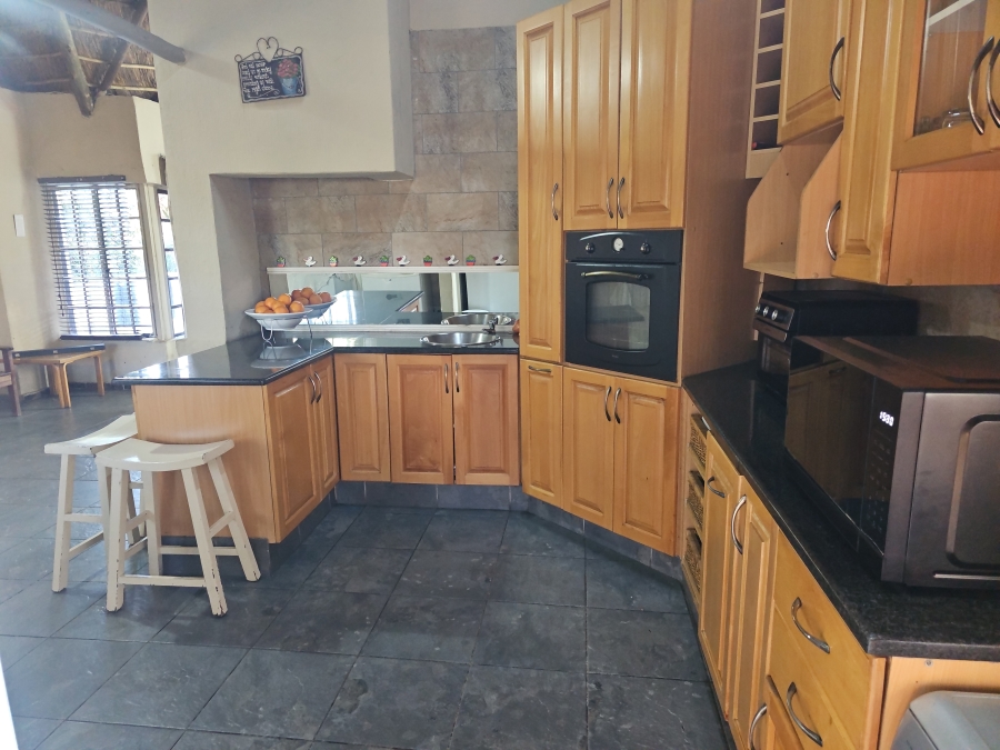 4 Bedroom Property for Sale in Brackendowns Gauteng