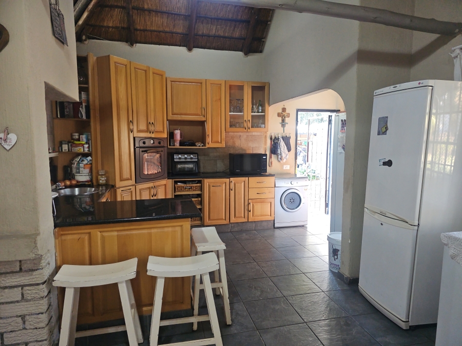 4 Bedroom Property for Sale in Brackendowns Gauteng